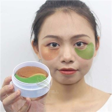 Plasturi cu gel de netezire pentru ochi